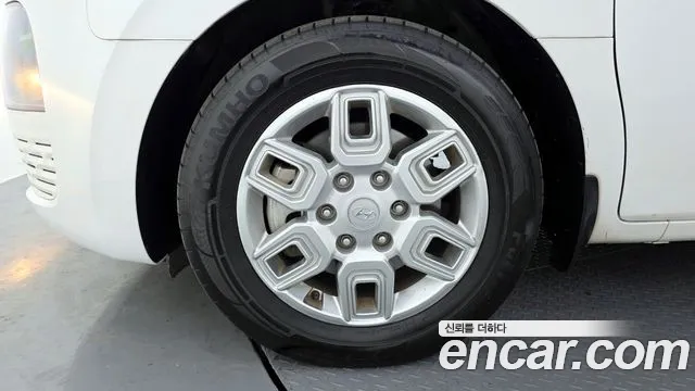 Hyundai Staria Staria Карго 5 мест — Фото автомобиля 5