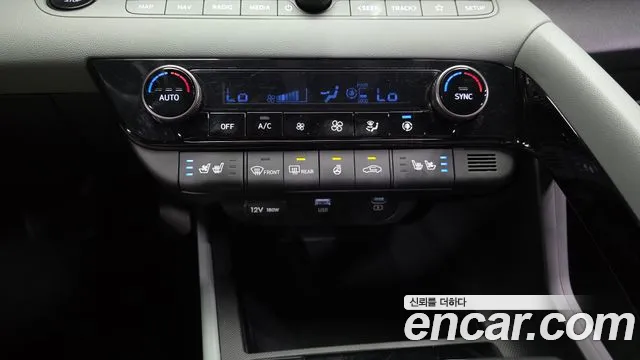 Hyundai Avante CN7 — Фото автомобиля 24