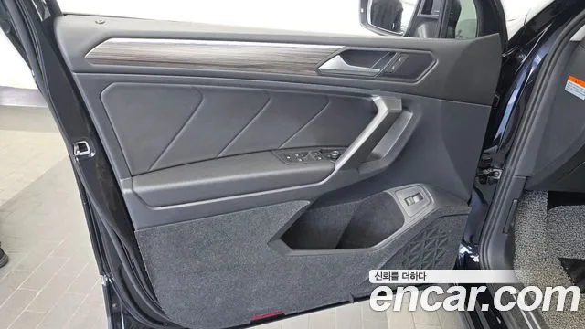 Volkswagen Tiguan — Фото автомобиля 13