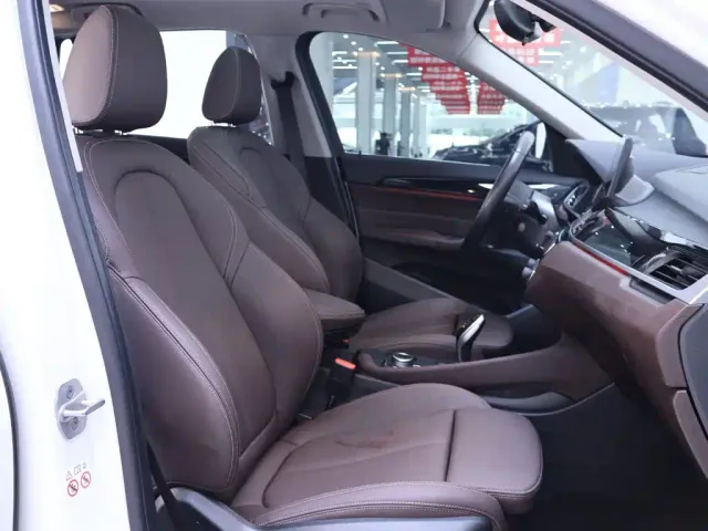 BMW X1 — Фото автомобиля 21