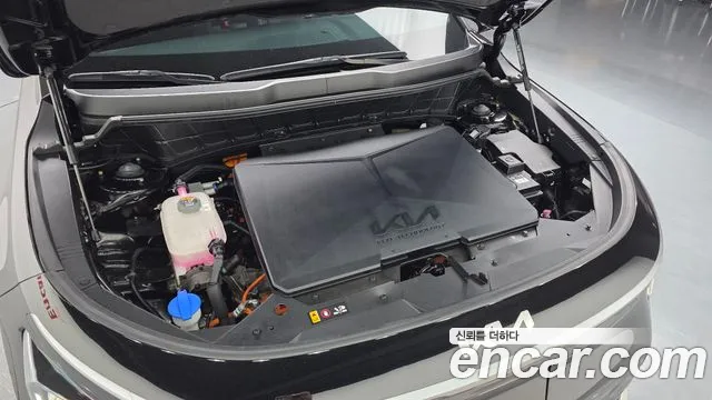 Kia Niro Niro (New) — Фото автомобиля 9