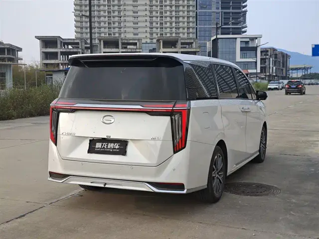 GAC Trumpchi M8 — Фото автомобиля 9