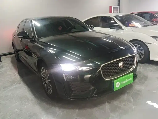 Jaguar XEL — Фото автомобиля 3