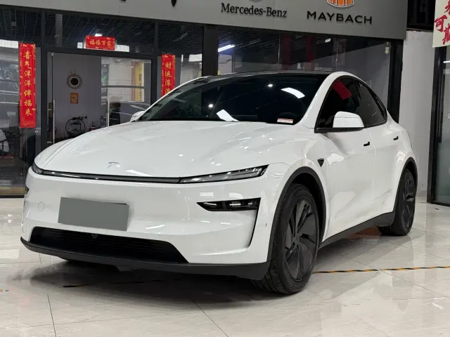 Фотография автомобиля — Tesla Model Y
