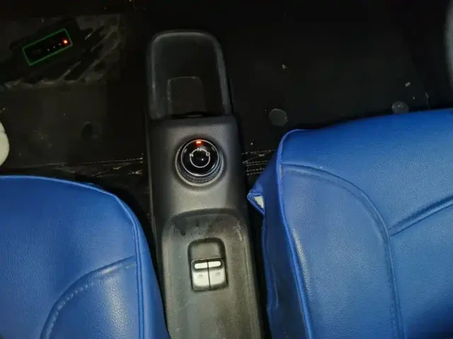 Wuling Zhiguang NEV — Фото автомобиля 13