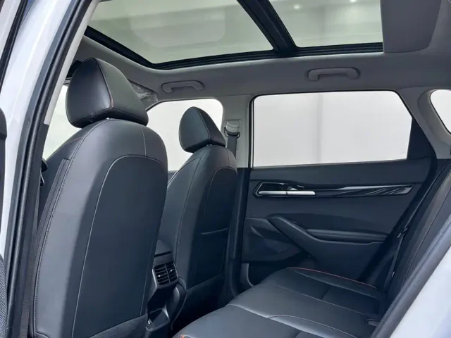 Kia Seltos — Фото автомобиля 6