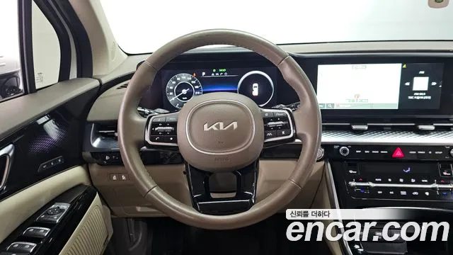 Kia Canival Carnival 4 поколение Бензин 7 мест Hi-Limousine — Фото автомобиля 13