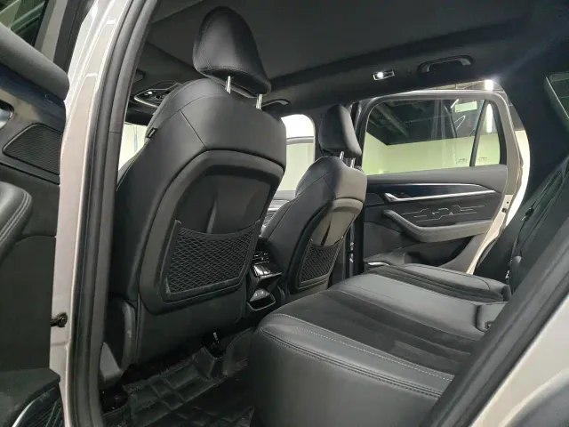 Geely Xingyue L — Фото автомобиля 7