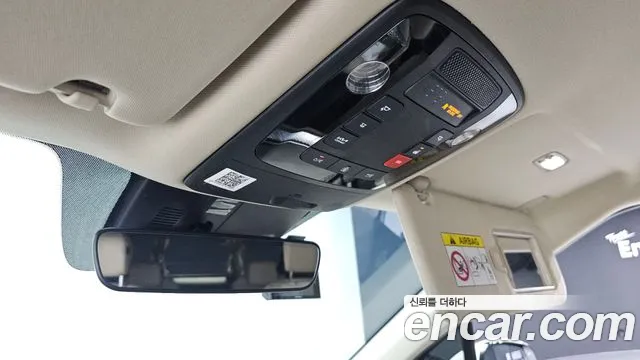 Kia Carnival Generation 4 — Фото автомобиля 24