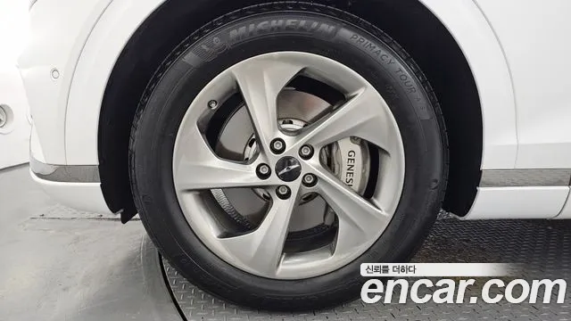Genesis GV70 — Фото автомобиля 5