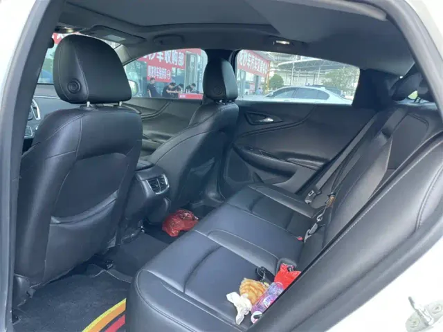 Chevrolet Malibu XL — Фото автомобиля 6