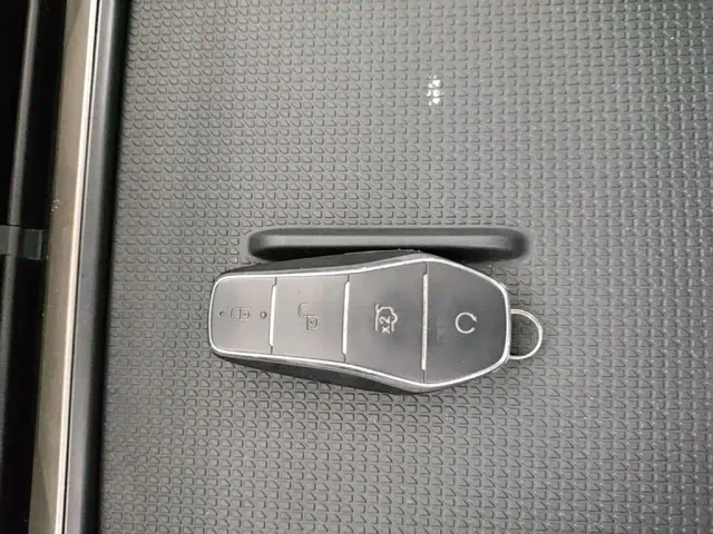 BYD Qin L — Фото автомобиля 8