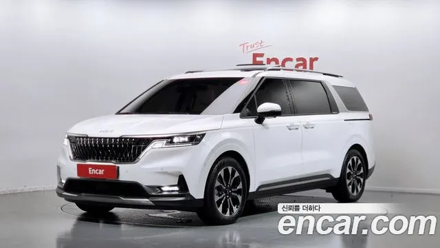 Фотография автомобиля — Kia Carnival Generation 4