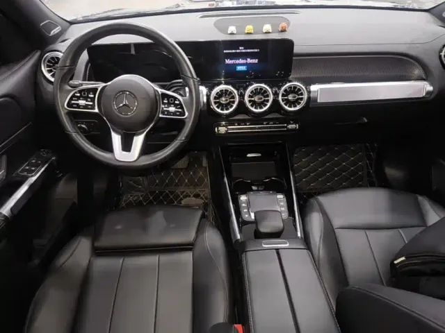 Mercedes-Benz GLB-Class — Фото автомобиля 9