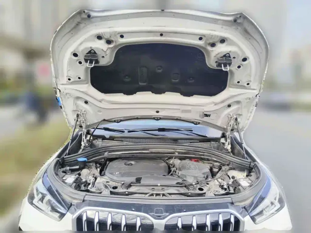 BMW X1 — Фото автомобиля 3