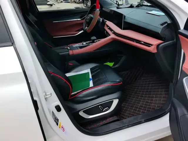 Changan CS75 Plus — Фото автомобиля 8