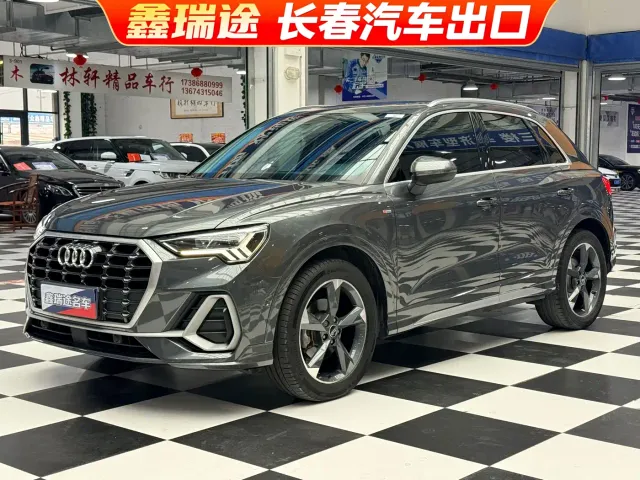 Фотография автомобиля — Audi Q3