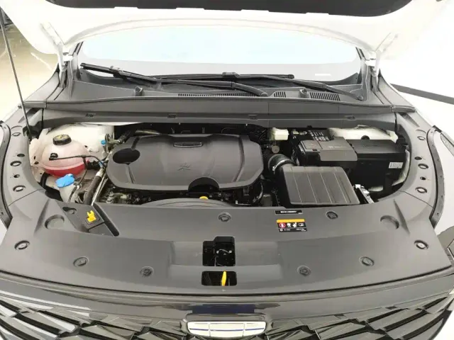 Geely Boyue — Фото автомобиля 10