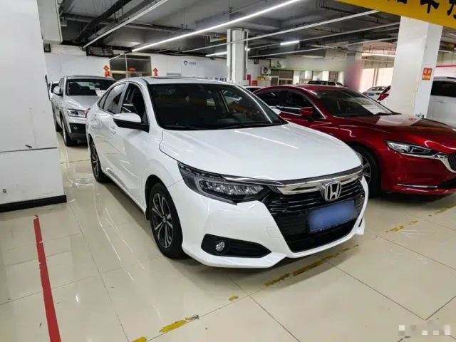 Honda Crider — Фото автомобиля 3