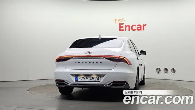Hyundai Grandeur New — Фото автомобиля 4