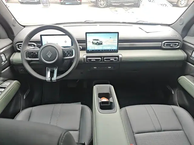 Baojun Yep Plus — Фото автомобиля 9