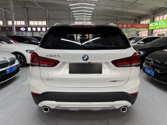 BMW X1 — Фото автомобиля 5