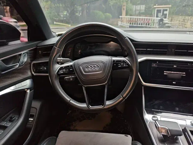 Audi A6L — Фото автомобиля 6