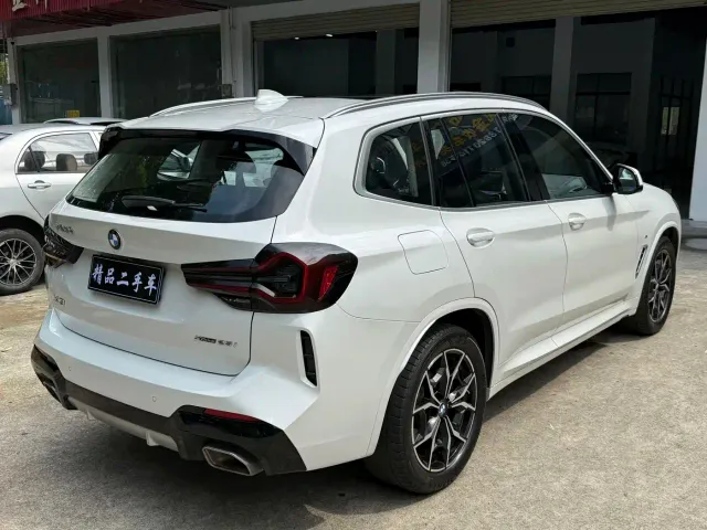 BMW X3 — Фото автомобиля 16