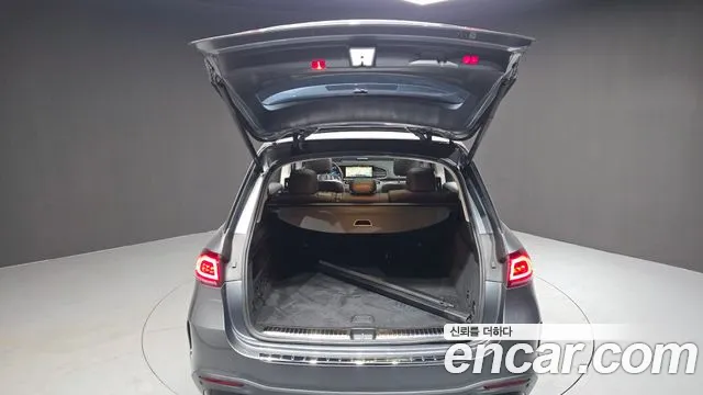 Mercedes-Benz GLE-Class — Фото автомобиля 15