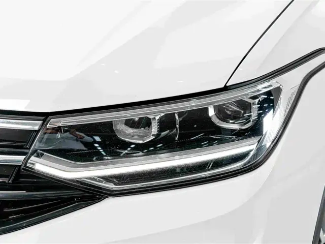 Volkswagen Tiguan L — Фото автомобиля 4