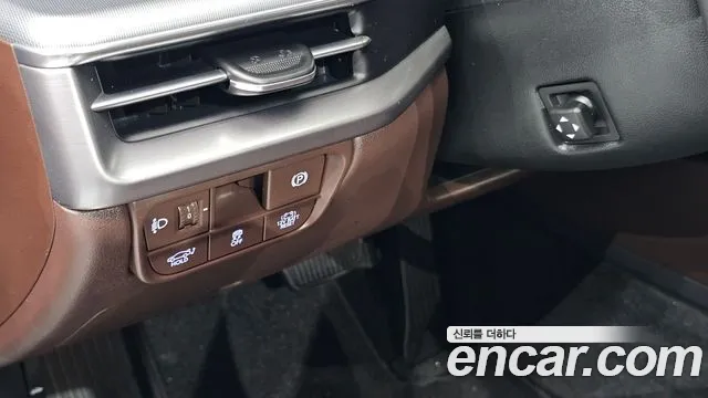 Hyundai Grandeur GN7 — Фото автомобиля 16