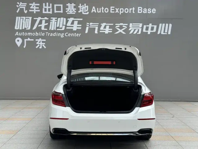 Honda Inspire — Фото автомобиля 14