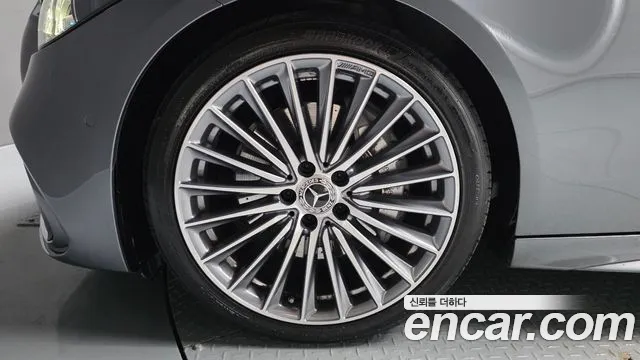 Mercedes-Benz C-Class — Фото автомобиля 5