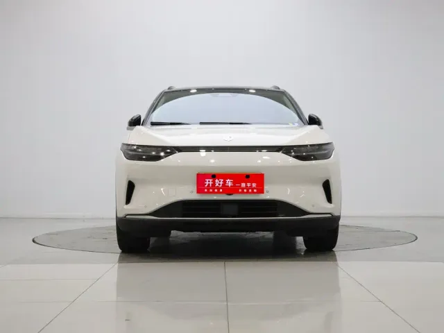 Leapmotor C11 — Фото автомобиля 2