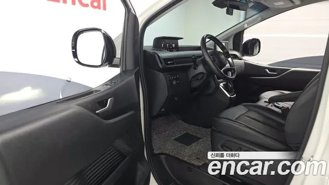 Hyundai Staria — Фото автомобиля 15
