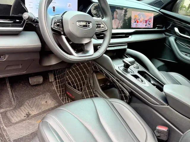 Geely Xingyue L — Фото автомобиля 3