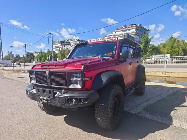 Фотография автомобиля — Tank 300