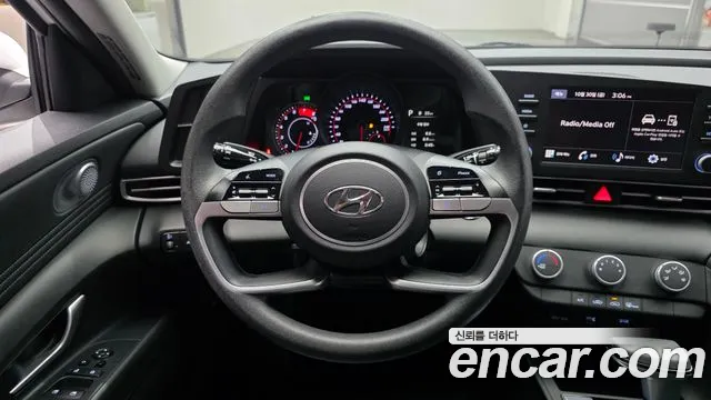 Hyundai Avante CN7 — Фото автомобиля 18