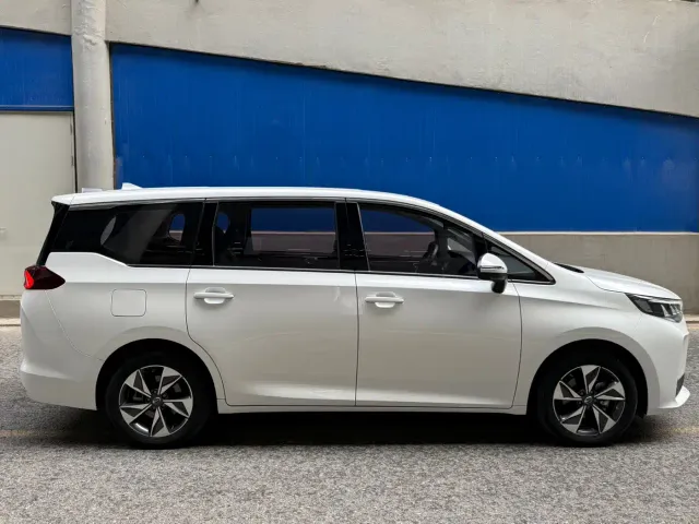 GAC Trumpchi M6 — Фото автомобиля 7