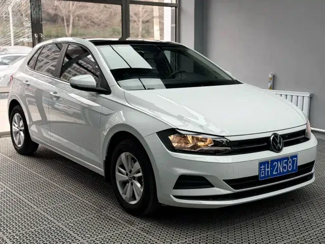 Volkswagen Polo — Фото автомобиля 11