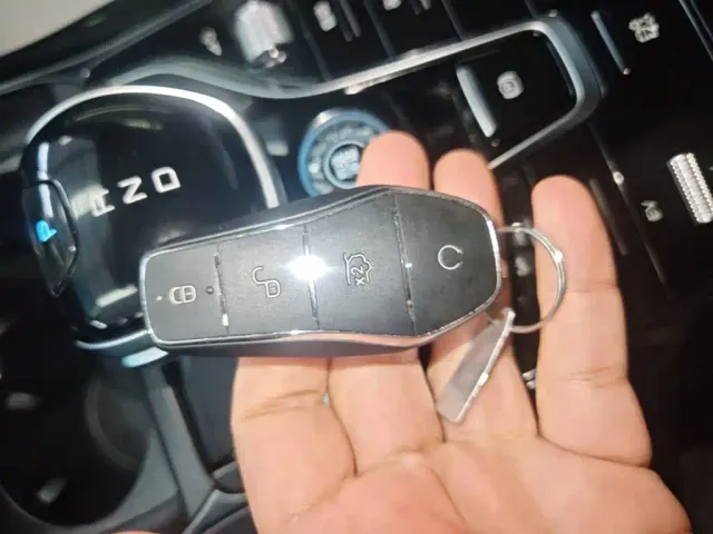 BYD Qin PLUS — Фото автомобиля 8
