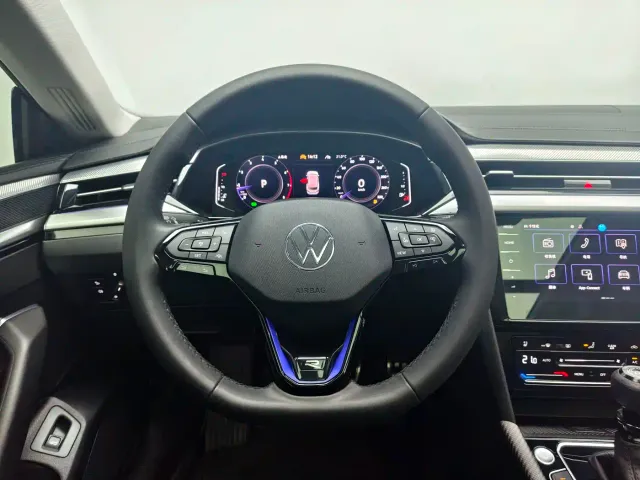 Volkswagen CC — Фото автомобиля 4