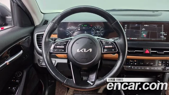 Kia Seltos New — Фото автомобиля 13