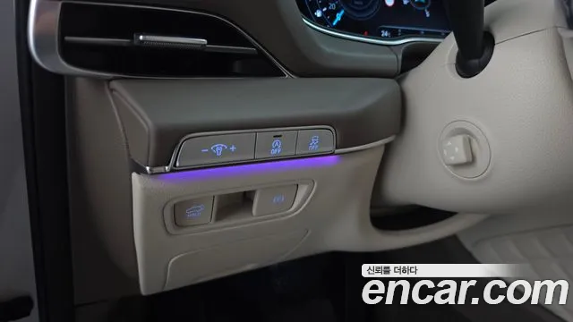 Genesis GV80 — Фото автомобиля 27