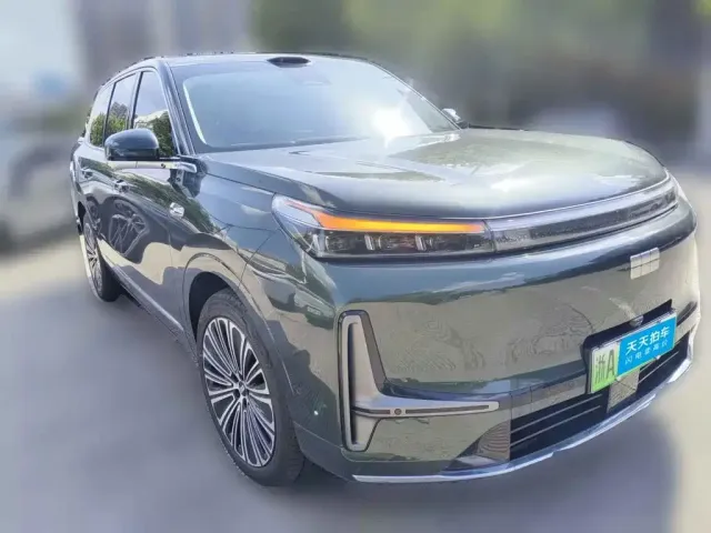 Geely Galaxy Galaxy M9 2025 Base Model — Фото автомобиля 3