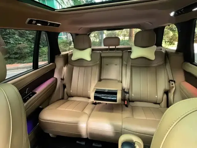 Land Rover Range Rover — Фото автомобиля 12