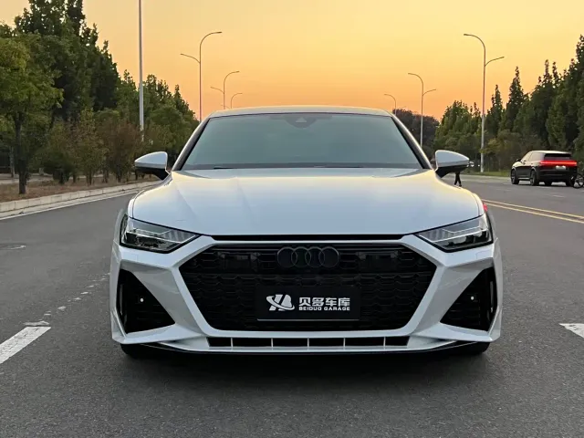 Audi A7 — Фото автомобиля 8