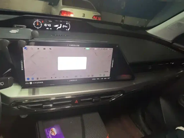 Changan Z6 — Фото автомобиля 5