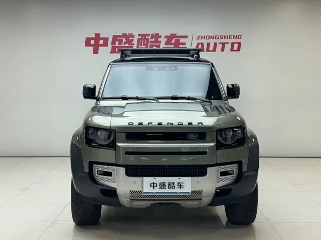 Land Rover Defender — Фото автомобиля 2