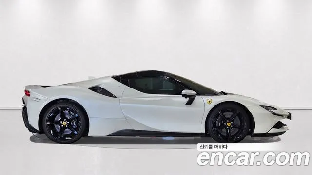 Ferrari SF90 — Фото автомобиля 6